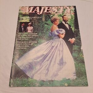 Majesty Magazine Volume 4 No 5 September 1983 Printed In England Royal Family